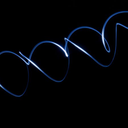 Blaulicht Frequenzen sind inzwischen bekannt für ihre "stimulierende" Wirkung